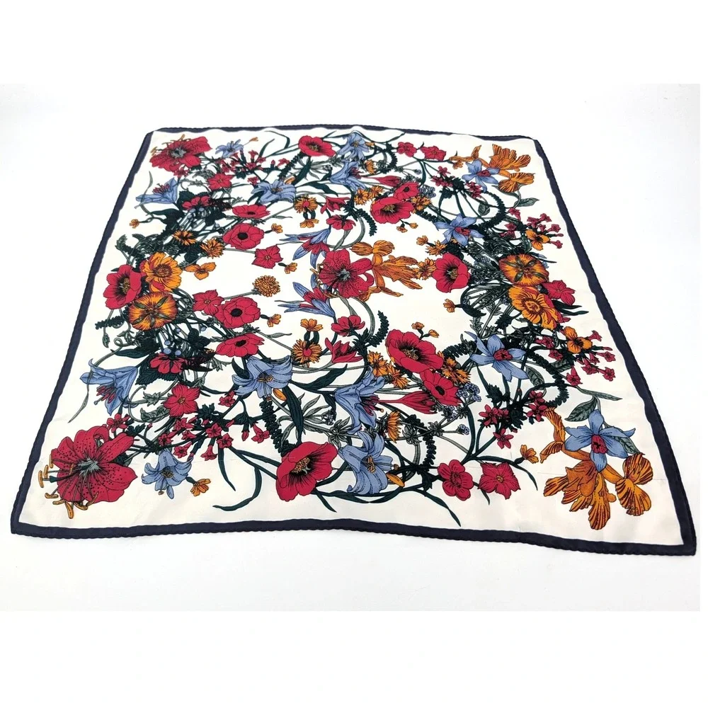 Vintage Style Floral Square Scarf Botanical Poppy Print Navy Border 21x21